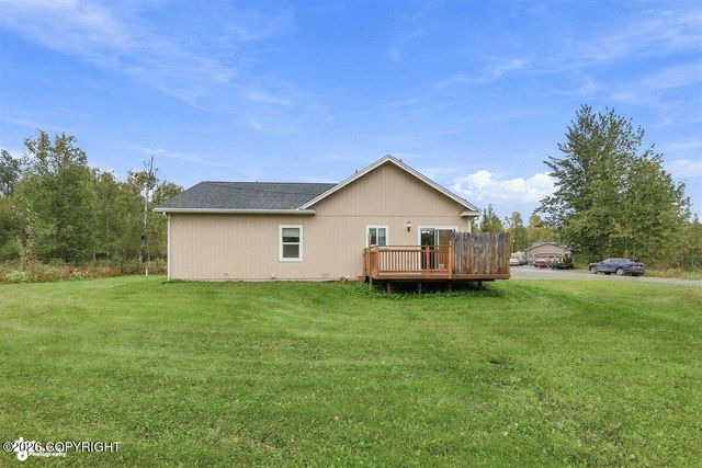 3700 N White Hare Circle, Wasilla, AK 99654