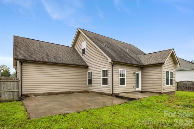 926 Hathcock Glen Drive, Oakboro, NC 28129