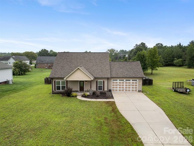 926 Hathcock Glen Drive, Oakboro, NC 28129