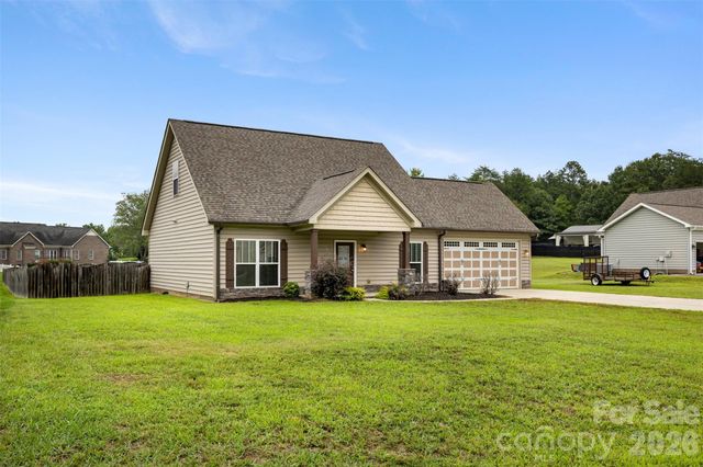 926 Hathcock Glen Drive, Oakboro, NC 28129