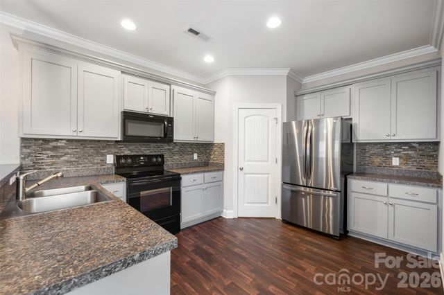 926 Hathcock Glen Drive, Oakboro, NC 28129