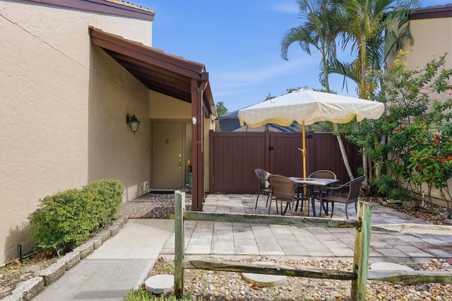 3615 GLEN OAKS MANOR DRIVE, Sarasota, FL 34232