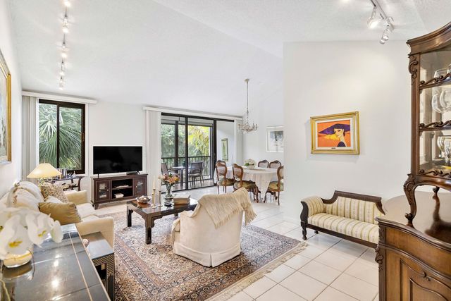 3706 Bridgewood Drive 3706, Boca Raton, FL 33434