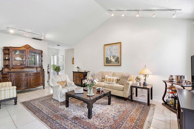 3706 Bridgewood Drive 3706, Boca Raton, FL 33434