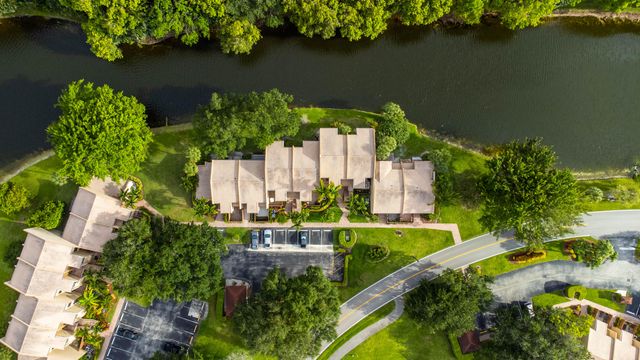 3706 Bridgewood Drive 3706, Boca Raton, FL 33434