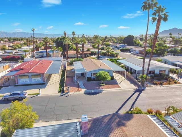 74636 Azurite Circle E, Palm Desert, CA 92260