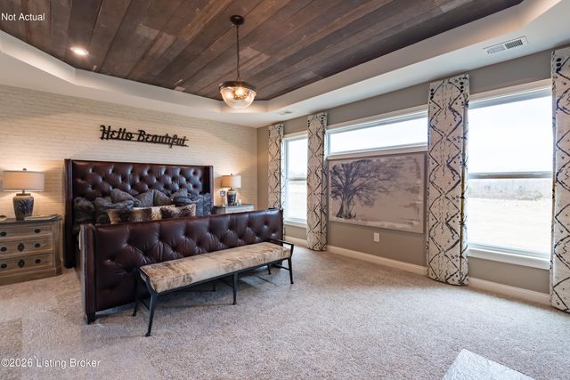 15701 Shadowalk Dr, Louisville, KY 40245