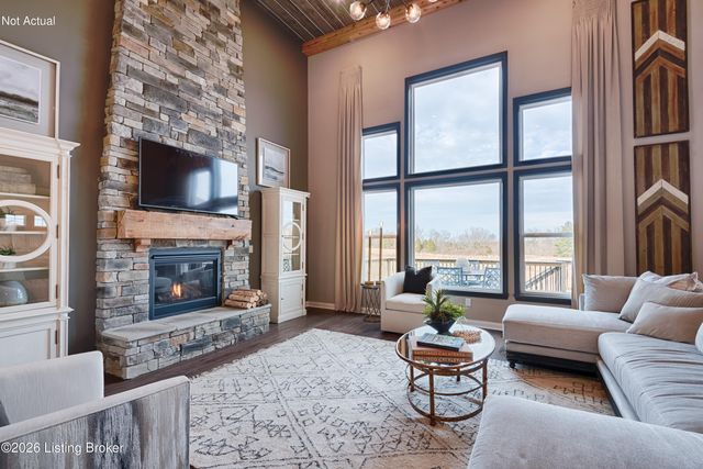15701 Shadowalk Dr, Louisville, KY 40245