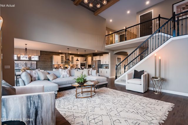 15701 Shadowalk Dr, Louisville, KY 40245
