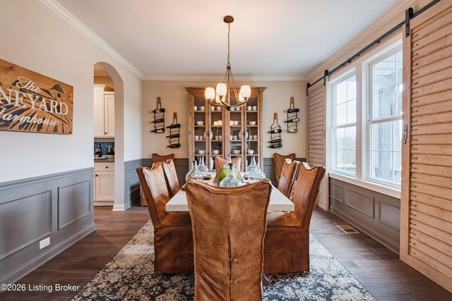 15701 Shadowalk Dr, Louisville, KY 40245
