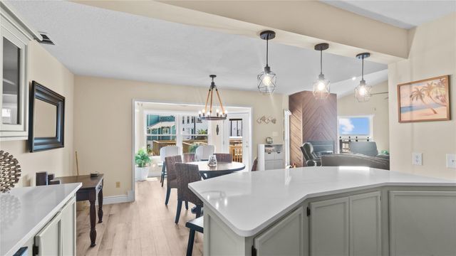 1315 23rd Street, Dickinson, TX 77539