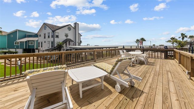1315 23rd Street, Dickinson, TX 77539