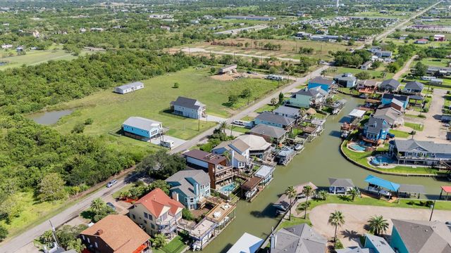 1315 23rd Street, Dickinson, TX 77539