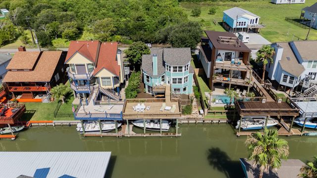 1315 23rd Street, Dickinson, TX 77539