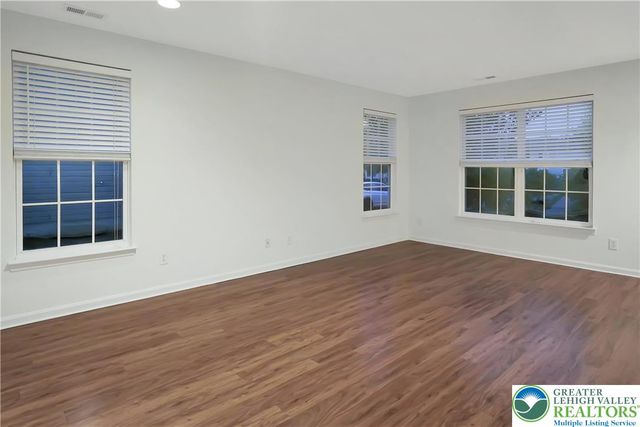 8408 Saylor Court, Upper Macungie Twp, PA 18031