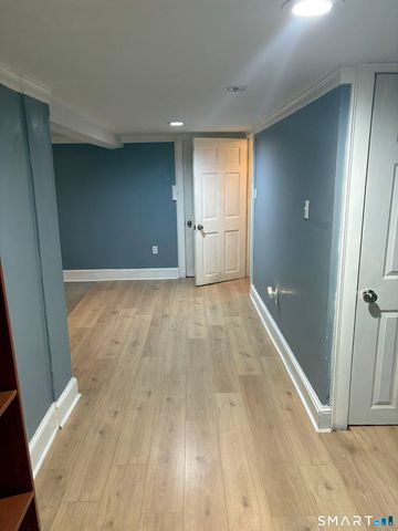 780 Winchester Avenue, New Haven, CT 06511