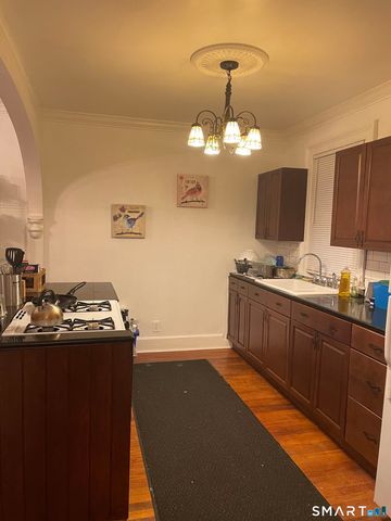 780 Winchester Avenue, New Haven, CT 06511