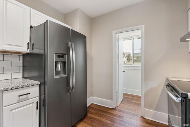 1014 Nuttman Avenue, Fort Wayne, IN 46807