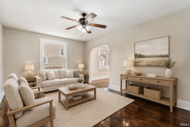 1014 Nuttman Avenue, Fort Wayne, IN 46807