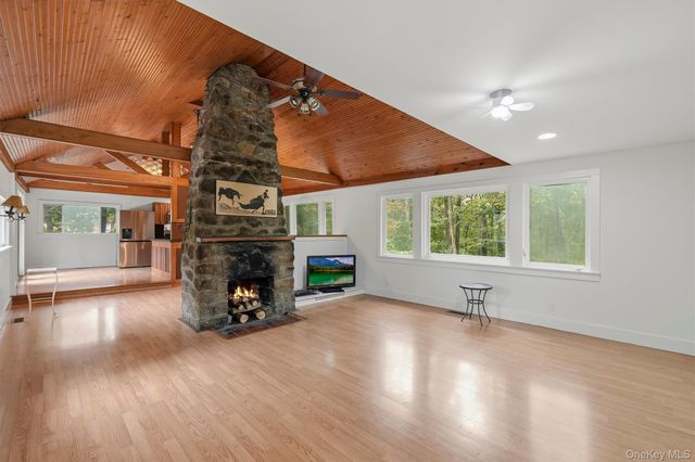 153 Nardin Road, Lake Peekskill, NY 10537