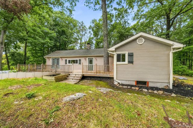153 Nardin Road, Lake Peekskill, NY 10537