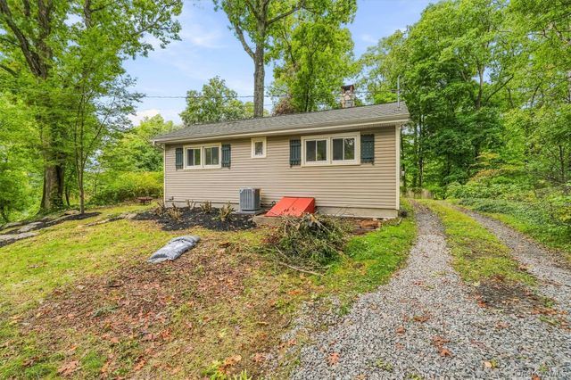 153 Nardin Road, Lake Peekskill, NY 10537