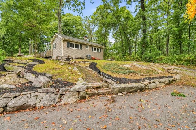 153 Nardin Road, Lake Peekskill, NY 10537