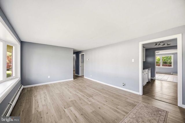 2806 ANZAC AVE, Abington, PA 19001