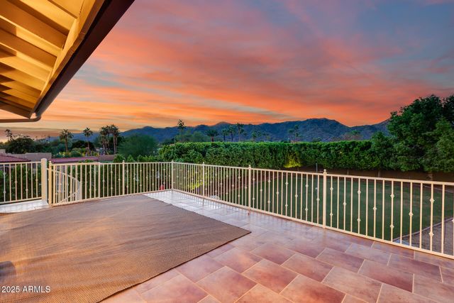 3844 E EQUESTRIAN Trail, Phoenix, AZ 85044