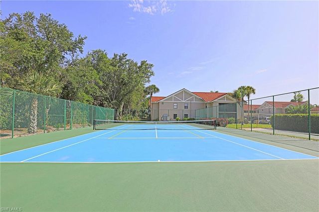 9627 Eaton Gardens LN 104, Fort Myers, FL 33919