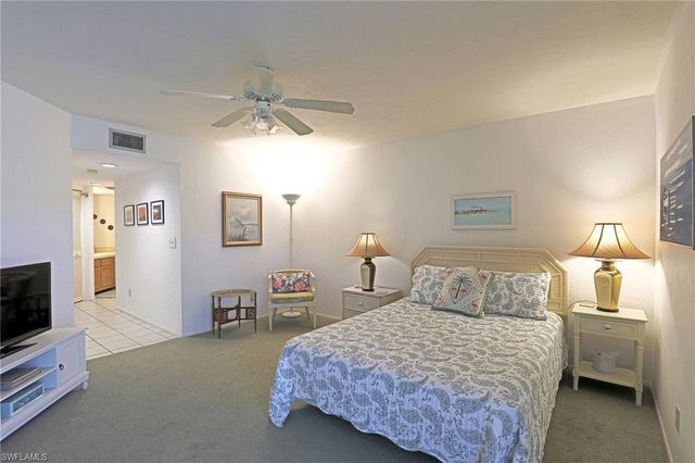 9627 Eaton Gardens LN 104, Fort Myers, FL 33919