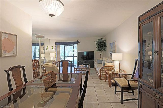 9627 Eaton Gardens LN 104, Fort Myers, FL 33919