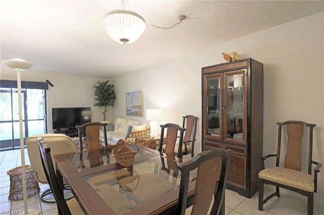 9627 Eaton Gardens LN 104, Fort Myers, FL 33919