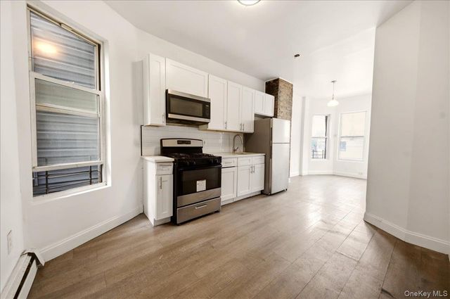 130 W 165th Street, Bronx, NY 10452