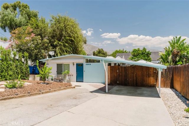 10616 Vanora Drive, Sunland, CA 91040