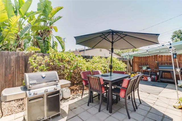 10616 Vanora Drive, Sunland, CA 91040