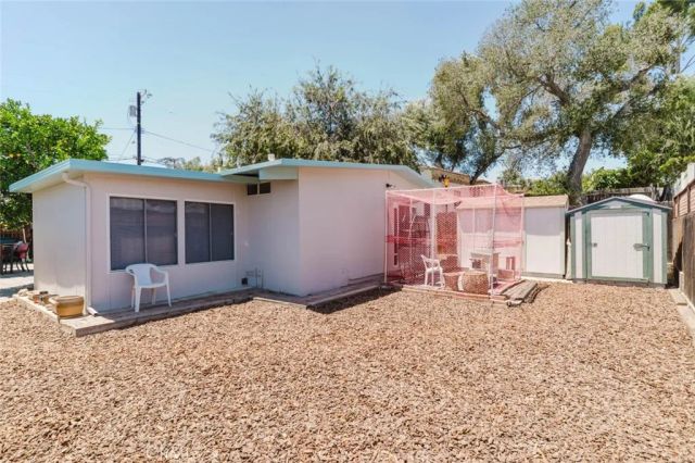 10616 Vanora Drive, Sunland, CA 91040