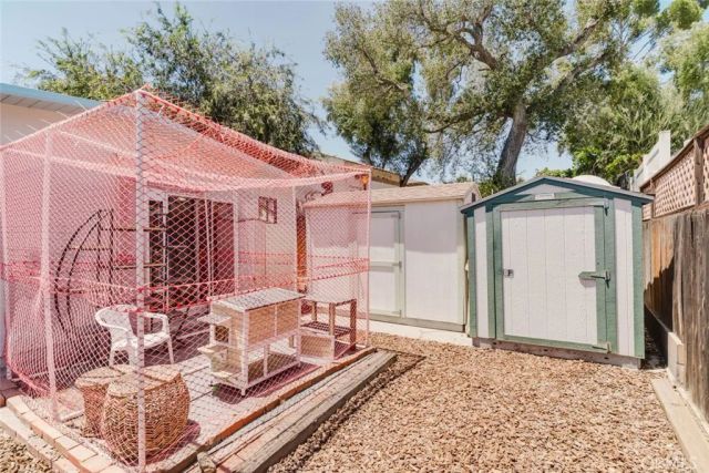 10616 Vanora Drive, Sunland, CA 91040