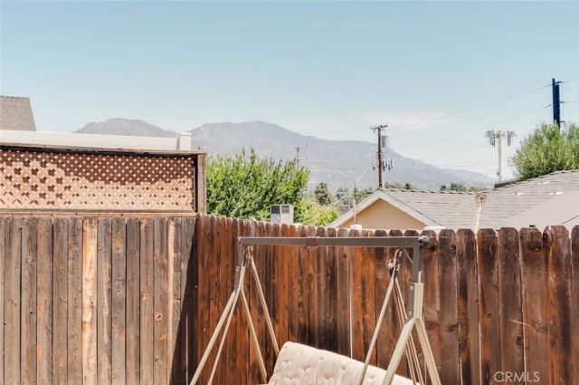 10616 Vanora Drive, Sunland, CA 91040