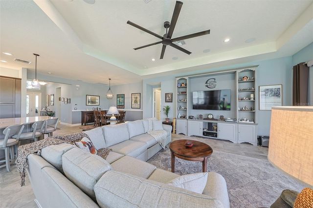 4920 SEVILLA SHORES DRIVE, Wimauma, FL 33598