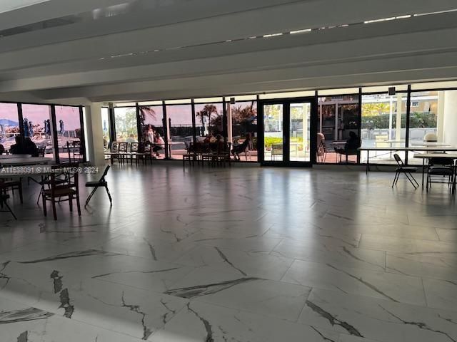 1904 S Ocean Dr 205, Hallandale Beach, FL 33009