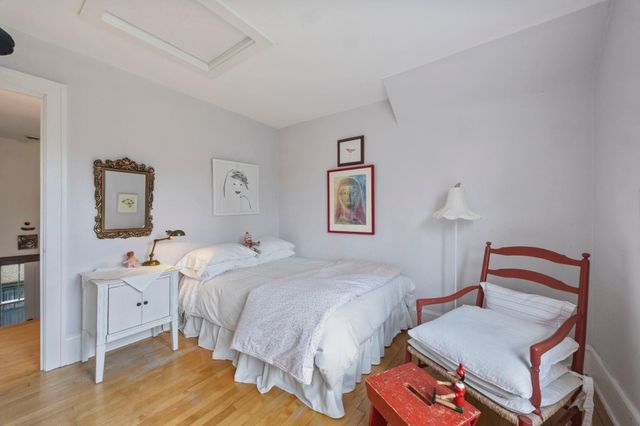 5137 Colfax Avenue S, Minneapolis, MN 55419