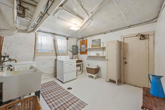 5137 Colfax Avenue S, Minneapolis, MN 55419