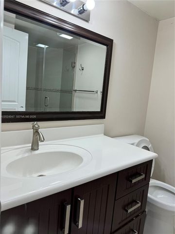 9411 Fontainebleau Blvd 108, Miami, FL 33172