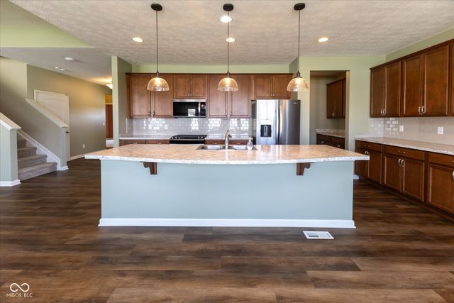 5208 Brighton Drive, Whitestown, IN 46075