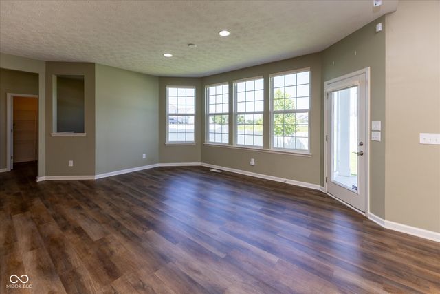 5208 Brighton Drive, Whitestown, IN 46075