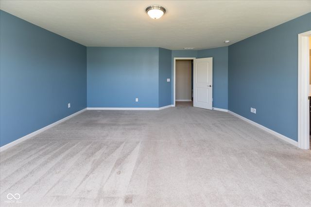 5208 Brighton Drive, Whitestown, IN 46075