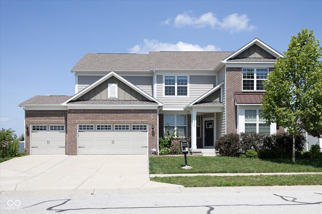 5208 Brighton Drive, Whitestown, IN 46075