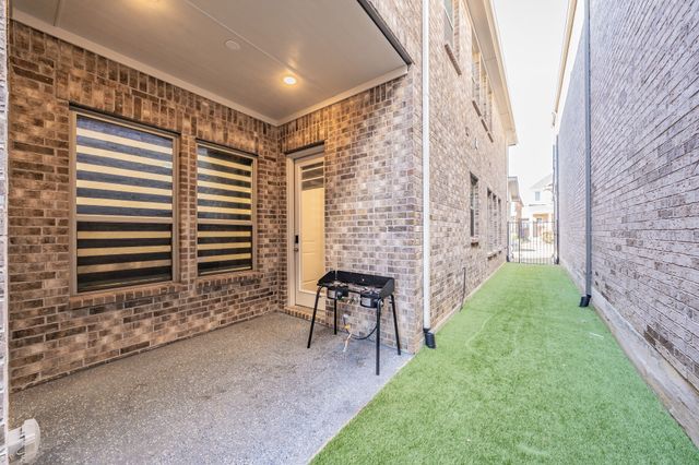 248 Harbor Hills Drive, Flower Mound, TX 75028