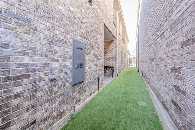 248 Harbor Hills Drive, Flower Mound, TX 75028